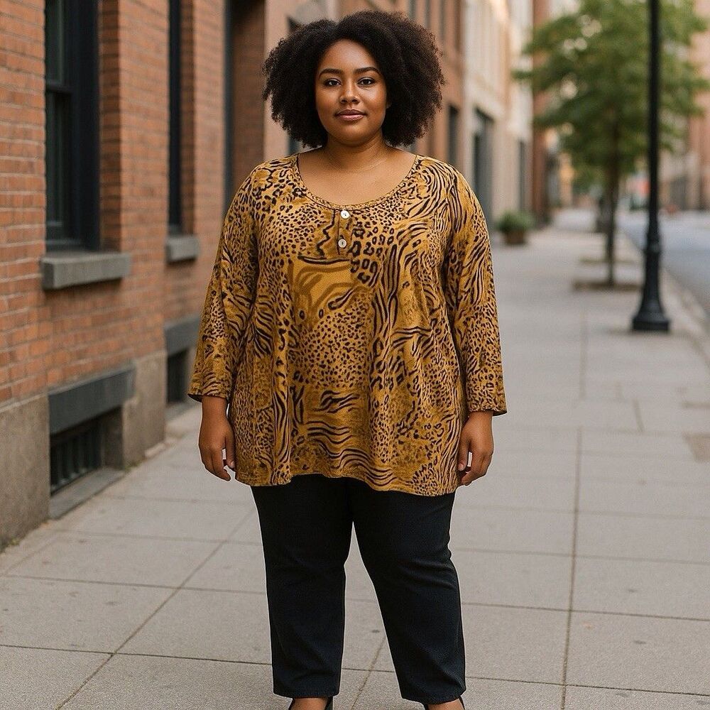 SUSAN GRAVER Liquid Knit Blouse Womens Large Top 3/4 Sleeve Cheetah Print Lace - Picture 7 of 7